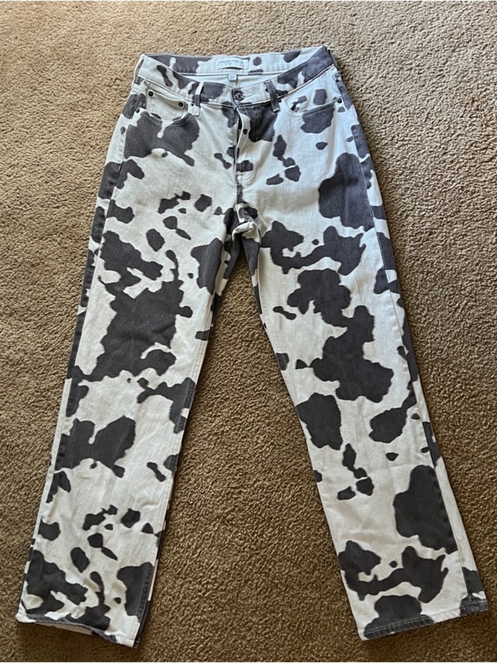 Abercrombie & Fitch Curve Love Baggy Cow Print Jeans